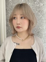 レイヤーボブウルフボブひし形ミディアムレイヤーWカラー30代