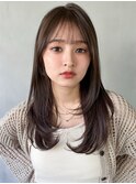前髪うる艶髪ナチュラルカールモテ髪くせ毛風カールセミディ
