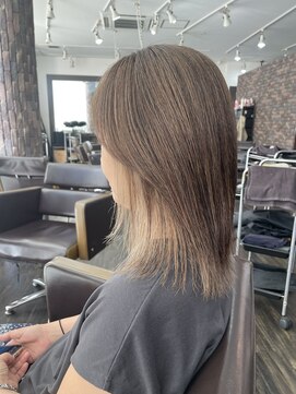 ロータス 川崎(LOTUS KAWASAKI) グレージュミディアム