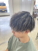 アリガ 船岡店(ARIGA)&nbsp;縦落ちのツイストパーマ