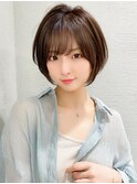 30代40代大人かわいいショートボブ × 赤み押さえたグレージュ