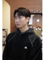 エディ(Edy)&nbsp;コンマバングニュアンスパーマカルマパーマ韓国ヘア眉毛カット