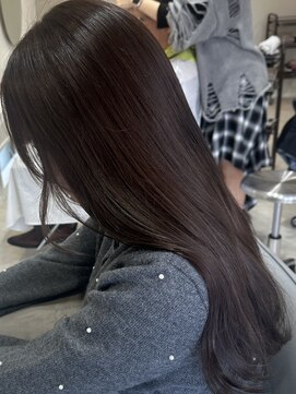 ベル サウス(BHEL south) *重めロングチョコレートブラウン顔周りカット