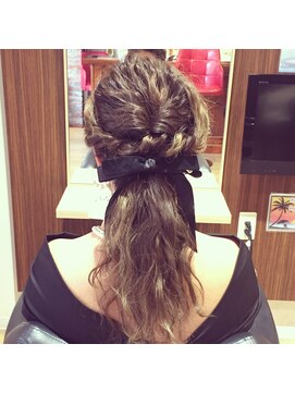 サニープレイスレオ(Sunny place Leo) 波ウェーブアップスタイル