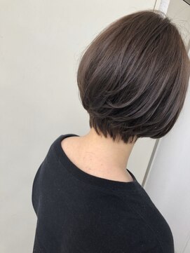 ジーナ 札幌(Zina) 【Zina札幌】イメチェン毛先パーマ耳かけ×フォギーベージュ