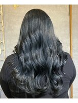 アティック ヘアーデザインアンドリラクゼーション(attic hair design&relaxation) ダークグリーンカラー