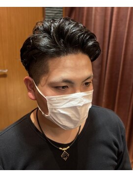 ヘアモード キクチ 銀座店 新アメリカンバーバースタイル