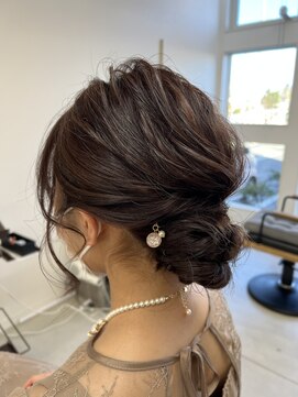 グリ(GURI) 〈guri〉お呼ばれ♪上品なお姉さんシニヨン♪