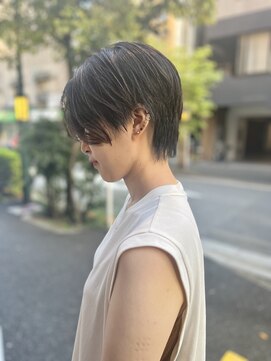 ロイド(Royd.) ハンサムショートスタイル　新宿御苑前