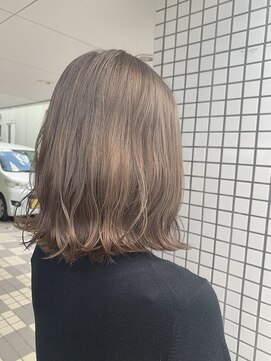 ヴィフ 大船(VIF) ウルフ/マチルダボブ/ピンクベージュ/インナーグレージュ/