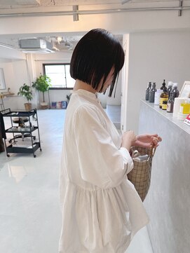 フェイヴィーズ(FavyS) トーンダウンアゴラインミニボブ