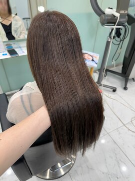 六本木美容室 白金店 20代30代人気 うる艶透明感グレージュ