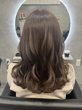 アイ(_i) オリーブベージュ