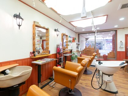 カットアンドリラクゼーションナチュラルの写真