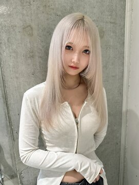 モニカ 栄店(MONIQA) ホワイトベージュ