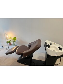 話題のフルフラットシャンプー台《ユメシャン》導入店舗☆頭皮の汚れを落としてトリートメントの効果をUP！