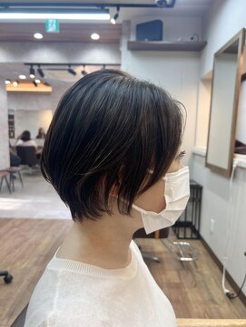 エピックバイファン 竹ノ塚(epc by F.U.N) 丸みショート