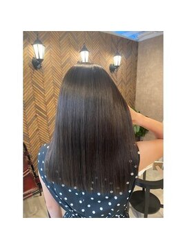 エレノア 四条烏丸店(Eleanor) 大人女子の清楚グレージュ