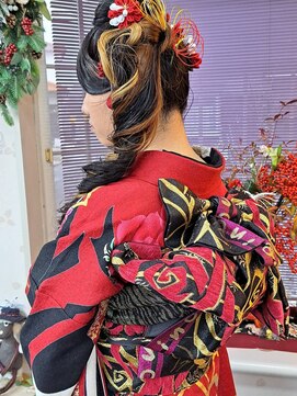 美容室 人形の家 本店 まとめ髪