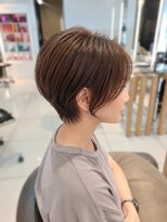 ロハスバイケンジ(LOHAS by KENJE)&nbsp;頭の形が綺麗に見えるくびれショート