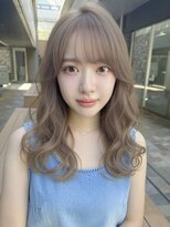 リークフー(Ree cu fuu)&nbsp;レイヤーカットハイトーンホワイトミルクティーベージュ