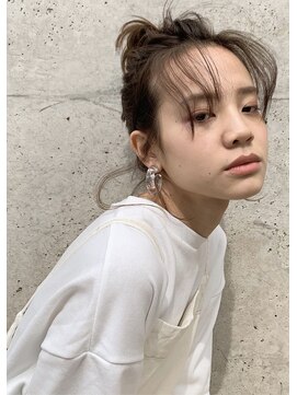 エイチ 天神橋(H) 20代30代40代レイヤーショートオージュアアンブレラタッセルボブ