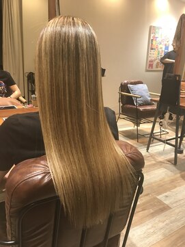 モードケイズ　心斎橋店　MODE K's 縮毛