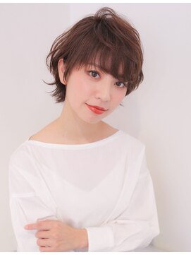 アフロートpd+ KOBE(AFLOATpd+) 大人かわいい耳かけ 小顔　ショートボブ　30代40代50代