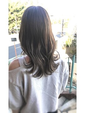 エミタス 三年坂(Emitas) ワンホンヘア★くびれヘア