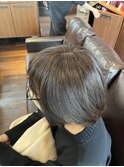 クールベージュで透明感白髪活かし