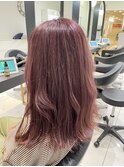 ピンクベージュ