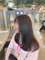 ヴィサージュバスク(VISAGE ba.s.k) 韓国風顔周りレイヤー