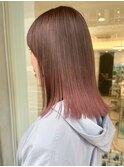 グラデーションホワイトグレージュピンクデザインハイトーンボブ