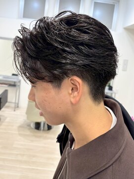 アントバイフィフス 秋田(unt by fifth) 秋田メンズカットメンズパーマニュアンスパーマフェザーパーマ