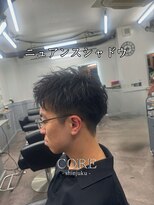 コア 新宿(CORE) ニュアンスシャドウ