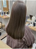 オリーブベージュ.