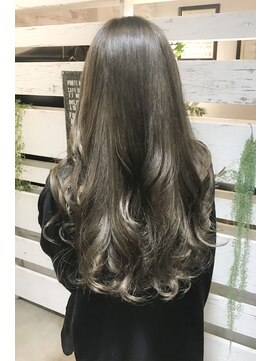 リアンバイアリュール(Lian by Allure) 《Lian by Allure》小田桐 潤　マットグレージュカラー