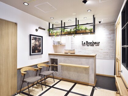 ラボヌールヘアー 札幌店(La Bonheur hair etoile)の写真