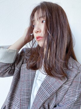 クラン 岡本(Chlan) 透明感グレージュ★小顔バングのミディアムヘア