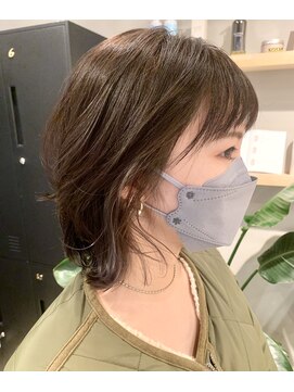 ホーム(HOME) 【HOME 下北沢】イヤリングカラー×レイヤースタイル