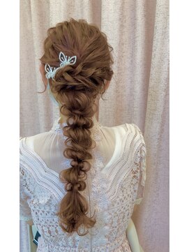 ヘアメイク マリア 福岡天神西通り(hair make MARIA) 編み下ろしヘア