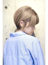 頭の丸みを綺麗に見せ、お客様のお悩みを解消する【似合わせショートヘア】