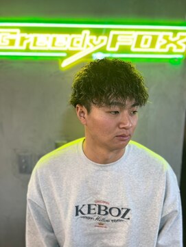 グリーディーフォックス 代々木(Greedy FOX) 束感/コンマヘア/アップバング/ツーブロックマッシュ/フェード