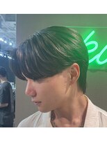 スキル(SKILL) センターパート/ニュアンスパーマ/メンズ縮毛矯正/パーマ落とし