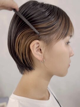 フォト イケブクロ(foto IKEBUKURO) インナーカラー/ショートボブ/前髪カット/イルミナカラー/池袋