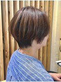 白髪ぼかしハイライトショート