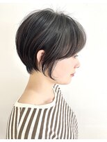 ブロック(BLOCK) イメチェン 似合わせカット 美髪  30代 40代 50代　大人ショート