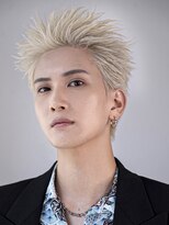 オーシャントーキョーオーバー(OCEAN TOKYO OVER) 韓国アップバングフェザースパイキーショートたんぱつ
