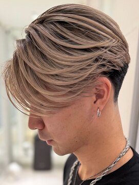 アンサー 渋谷(ANSWER) メンズバレイヤージュカラーハイライトカラーセンターパート