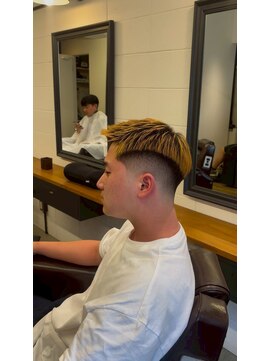 クフィア メンズヘアー カンポ 難波店(CUFFIA MEN'S HAIR CAMPO) フェザーパーマスパイキーショートセンター分けニュアンスパーマ